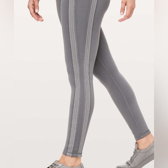 Lululemon Power Lines Pant Leggings Titanium / Dark Chrome - Picture 3 of 10